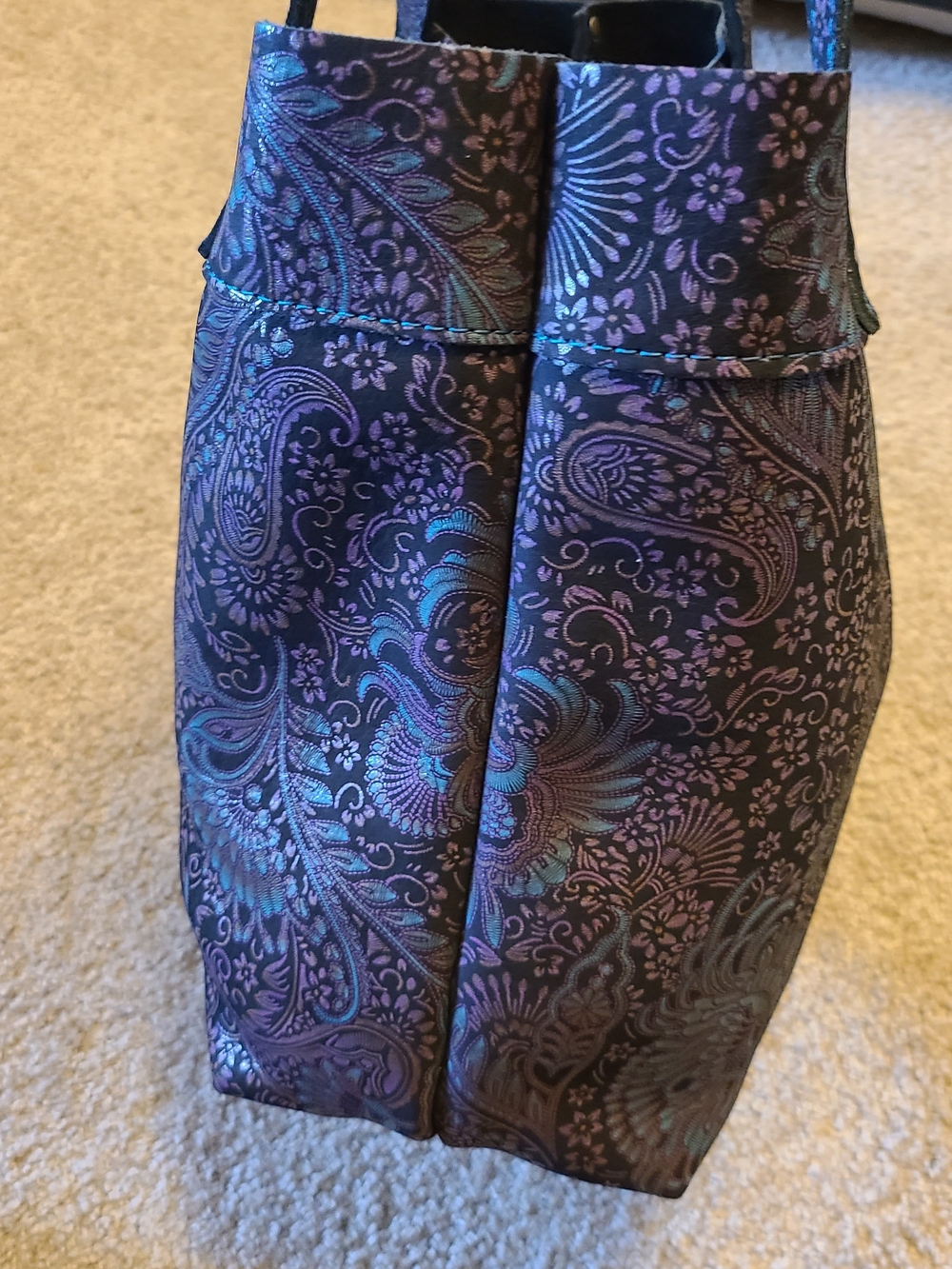 Portland Leather Masquerade Montana Tote - Picture 2 of 9